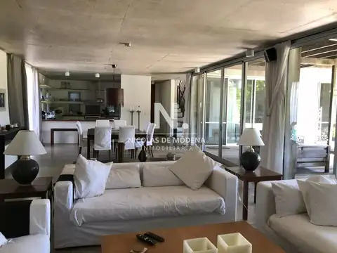 Excelente casa en Venta en Playa Bikini Manantiales