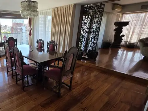 Departamento 5 ambientes con 3 baños