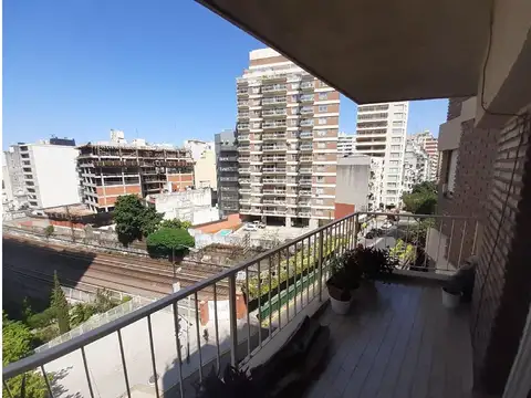 Rio De Janeiro 200, Piso 5°