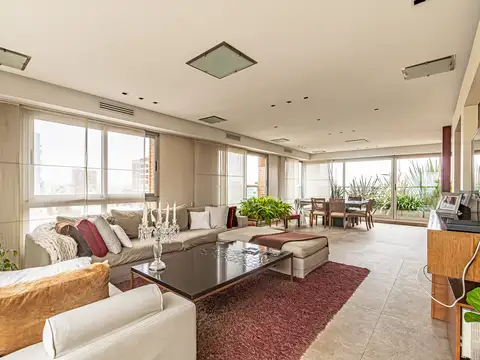 Departamento en Venta de 5 ambientes