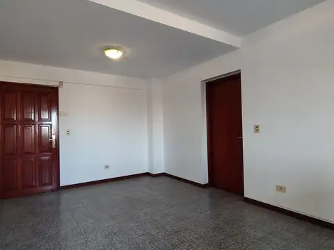 Macrocentro. Leguizamón y Pedernera 500