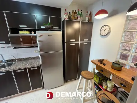 Departamento en Venta en Parque Chacabuco, USD 179.000