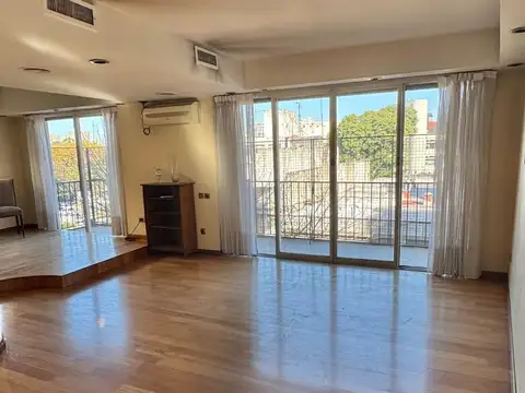 Venta depto DUPLEX de 5 ambientes en CABALLITO