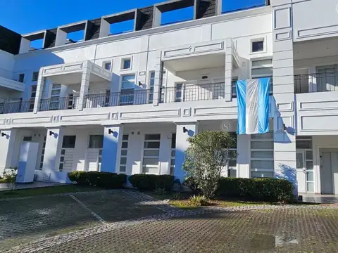Departamento  en Venta en Arcos del Pilar, Pilar, G.B.A. Zona Norte