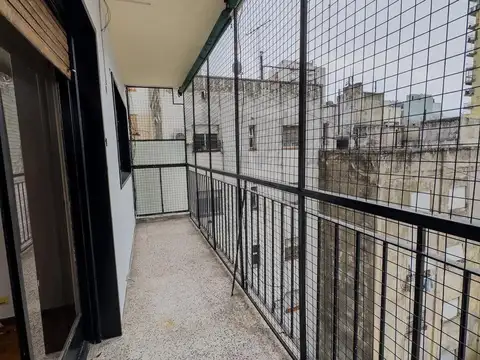 Departamento 4 ambientes con 3 baños