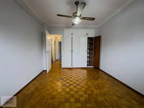 Departamento en Venta 60 años