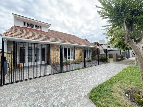 Casa 5 ambientes La Perla