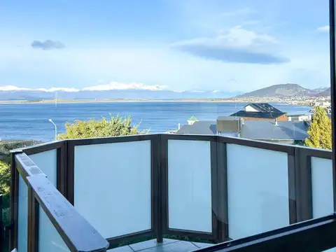 VISTAS Y COMODIDAD! CASA 3 DORM + QUINCHO +COCHERA