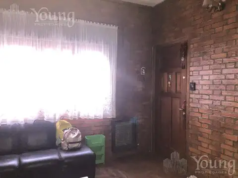 Depto Tipo Casa 5 ambientes con 1 baño
