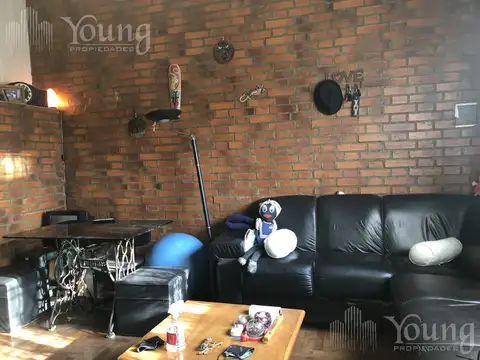 Depto Tipo Casa en Venta con 1 cocheras