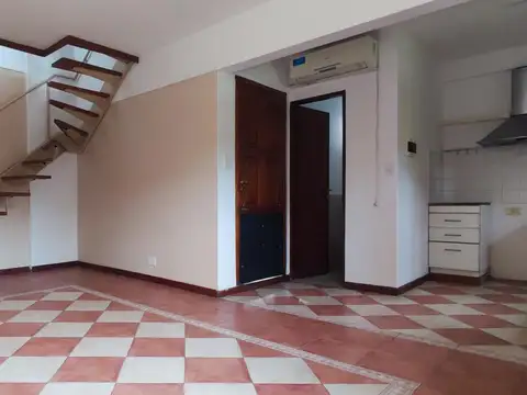 Departamento en Venta en Ezpeleta Este, USD 72.000