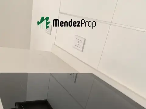 Departamento en Alquiler con 1 cocheras