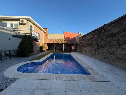 Casa en Venta de 5 dormitorios