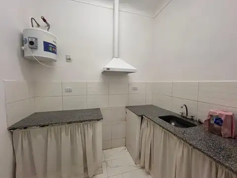 Depto Tipo Casa en Venta en Berazategui, USD 35.000