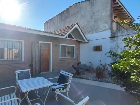 Depto Tipo Casa en Venta de 2 dormitorios