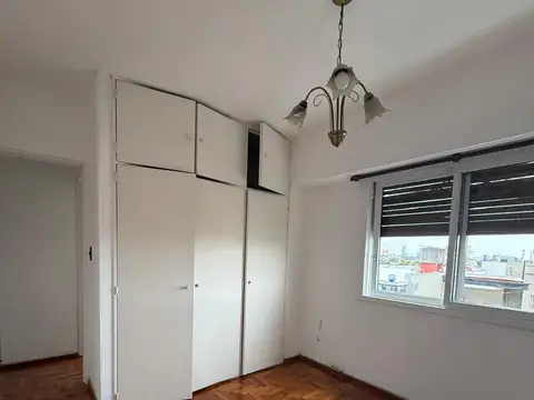 MUY LINDO DEPARTAMENTO 2 AMB C/BALCÓN