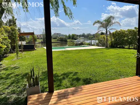 Casa en Alquiler de 5 dormitorios
