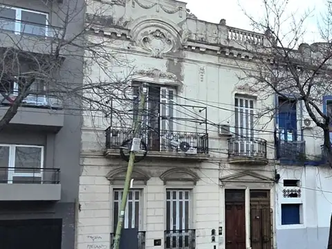 Av Brasil 1800