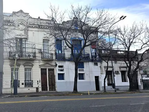 Depto Tipo Casa en Venta de 4 dormitorios