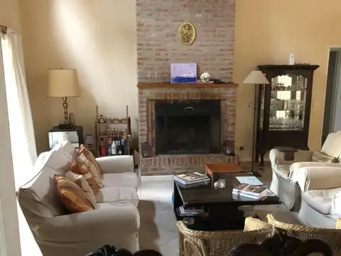 Casa en Venta en San Francisco, USD 240.000