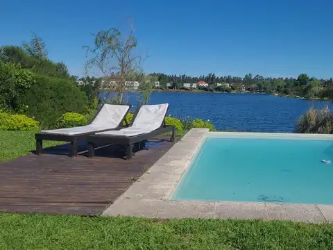 Alquiler Temporal Año Nuevo y Enero Casa a La Laguna Barrio San Agustin Villanueva Tigre