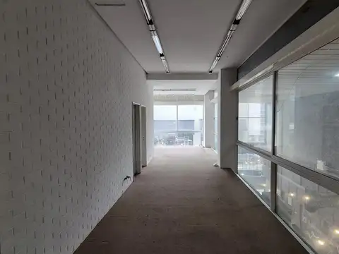 Oficina Monoambiente con 2 baños