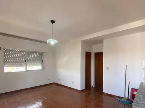 Depto Tipo Casa en Alquiler de 1 dormitorio