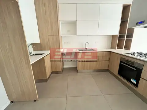 Departamento en Alquiler de 4 ambientes