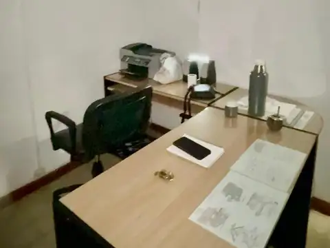 Oficina en Alquiler en San Carlos De Bariloche, $ 850.000