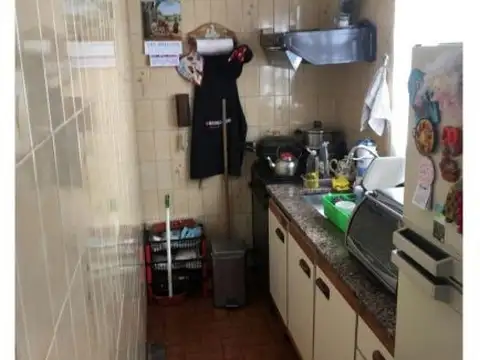 Departamento tipo casa de 3 Ambientes con dos patios descubiertos