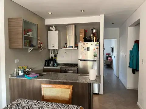 ADROGUE departamento en venta 2 ambientes c/cochera