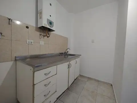 Depto Tipo Casa en Alquiler en Barracas, $ 700.000