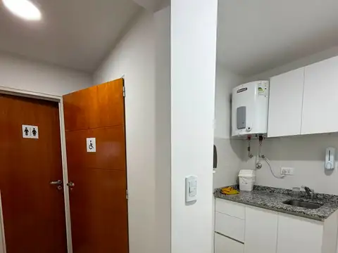 Oficina en Alquiler en Neuquén, $ 1.300.000