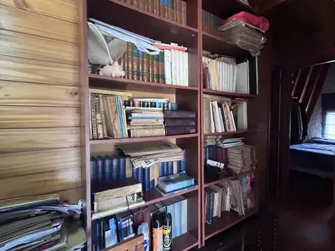 Casa alpina en venta, con 3 dormitorios y gran lote de esquina