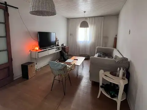 33  e/ 27 y 28