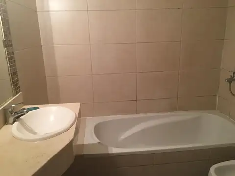 Departamento en Venta en Villa del Parque, USD 145.000