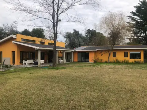 Pedro Del Castillo 3800