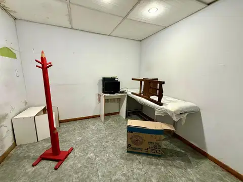 Oficina en Venta en Villa Santos Tesei, USD 198.000