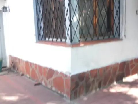 Casa en Venta en Moron Sur, USD 70.000