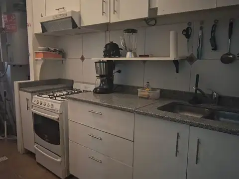 Departamento a metros de PEATONAL SARMIENTO
