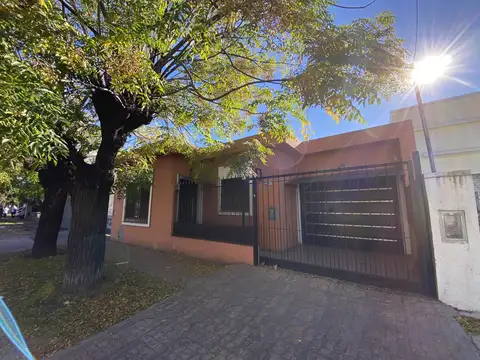 CASA EN VENTA EN BELLA VISTA