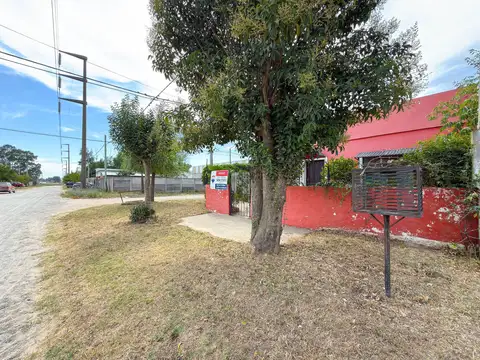 VENTA DE CASA DE DOS DORMITORIOS, TANDIL.