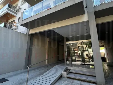 Avenida Juan Bautista Alberdi 200