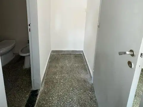 Departamento en Alquiler en República De La Sexta, $ 350.000