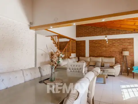 VENTA CASA FERNANDEZ ORO