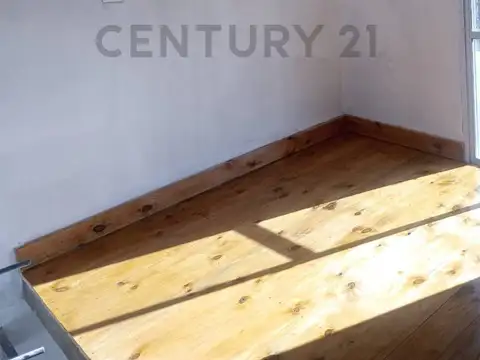 Husares 2100, Piso 0