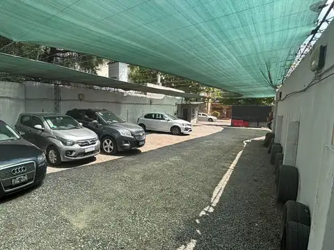 OPORTUNIDAD, ESTACIONAMIENTO A 1 CUADRA DE AV. DE MAYO
