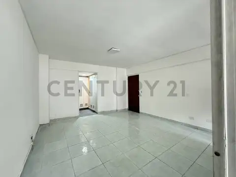 Oficina en Venta 53 años