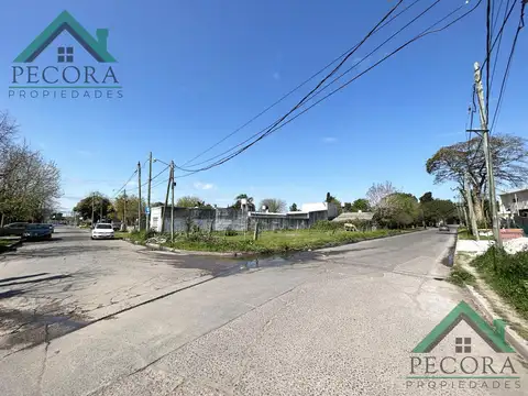 Terreno en Venta 11  mts Fondo