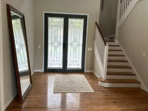 Casa en Alquiler de 4 dormitorios